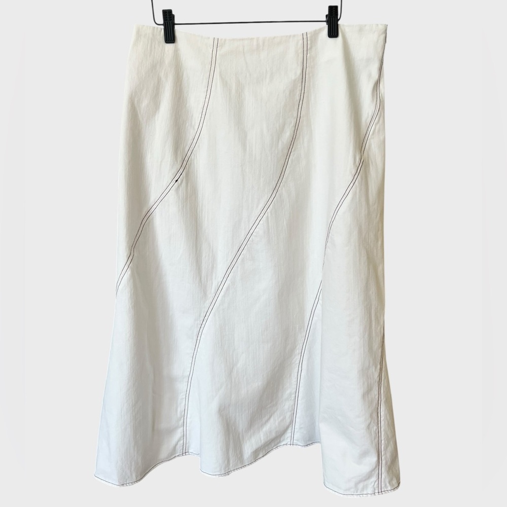 GHOSPELL midi White A-Line Skirt.